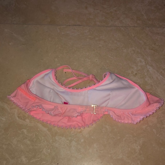 Victoria’s Secret bikini top - Picture 4 of 4